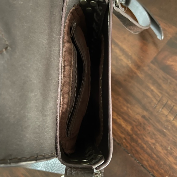 Beautiful handmade one of a kind! Bag itself is in excellent condition! - Picture 6 of 16